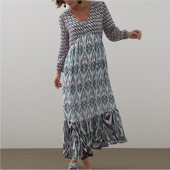 Chico's Dresses & Skirts - Chicos Ikat Clip Dot Maxi Dress Geo Print V Neck Long Sleeve Tiered Boho 1P/8P